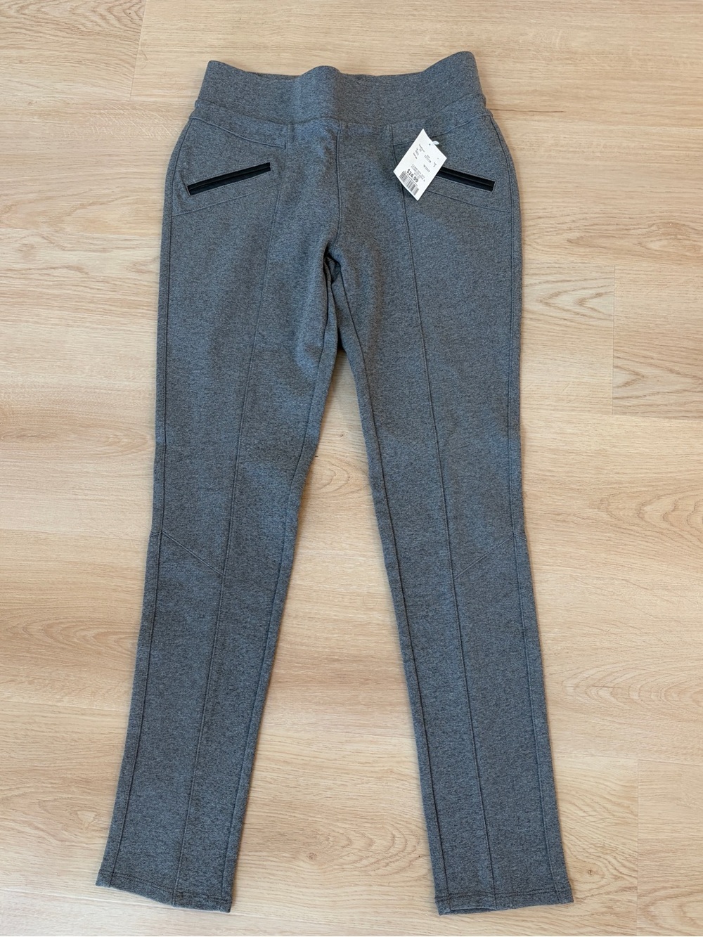 NWT Women’s Gray Formal Dress Pants - Size 3